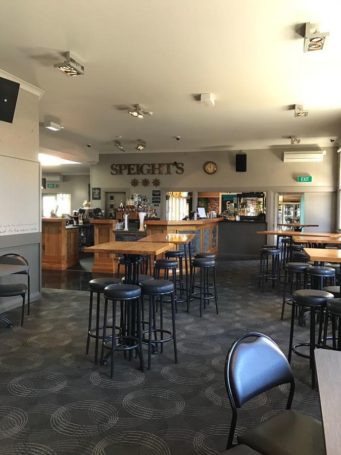 Otautau Hotel Exteriér fotografie